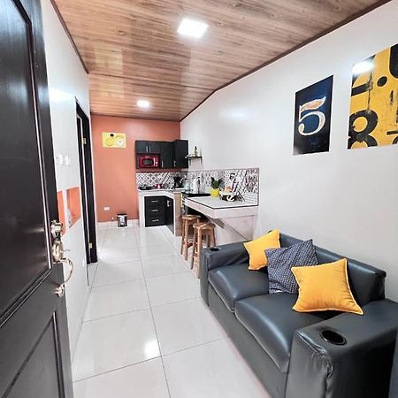 Appartamento Apartamento H Gonzalez 14 Alajuela Esterno foto
